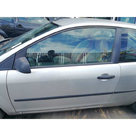 ford focus berlina (cap) del año 2006