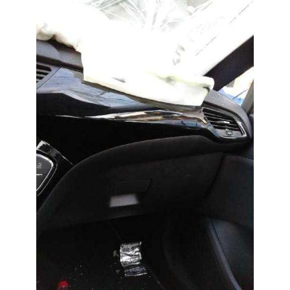 opel corsa e del año 2018