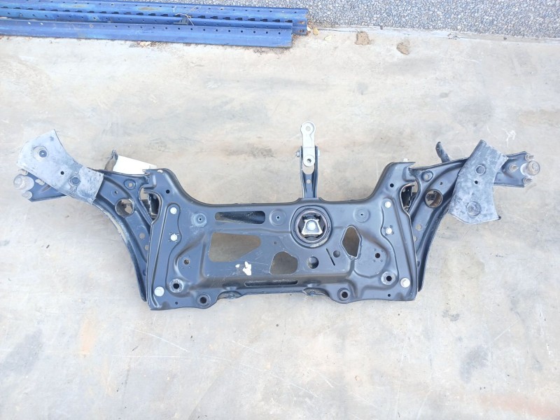 Recambio de puente delantero para seat leon (kl1, klg) 2.0 tdi referencia OEM IAM 5WA199315F  
