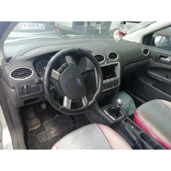 ford focus berlina (cap) del año 2006