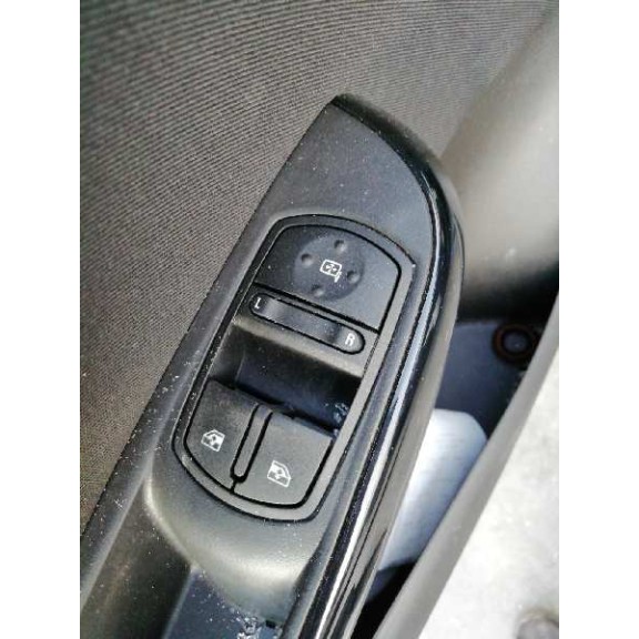 opel corsa e del año 2018