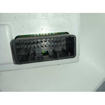 Recambio de display para renault megane ii coupe/cabrio 1.6 16v referencia OEM IAM 8200350498  