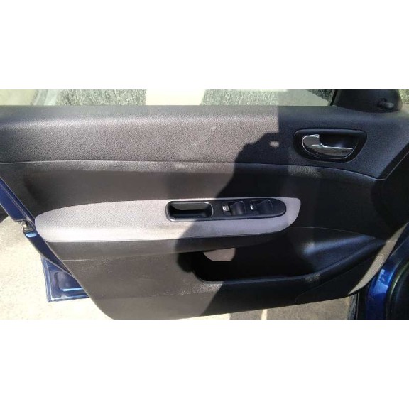 peugeot 307 (s1) del año 2004