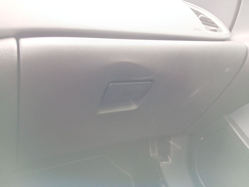 Recambio de guantera para opel astra j sports tourer (p10) 2.0 cdti (35) referencia OEM IAM   