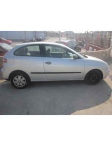 seat ibiza (6l1) del año 2002 2