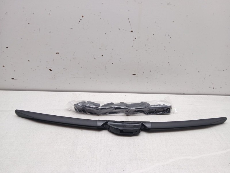 Recambio de escobilla limpia para peugeot 3008 referencia OEM IAM cgaf2050  50 cm 20´´ flexible