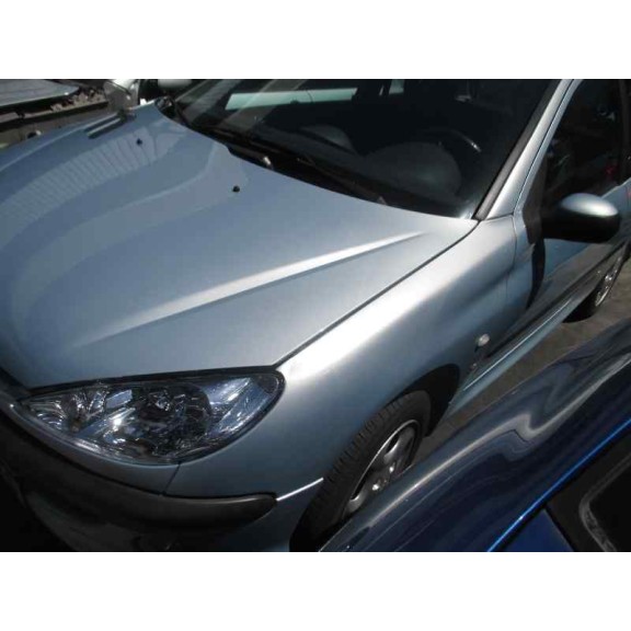 peugeot 206 berlina del año 2001