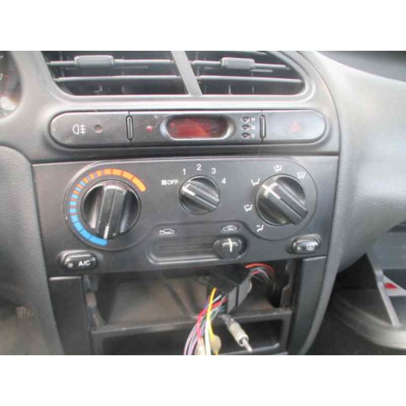 daewoo lanos del año 2000