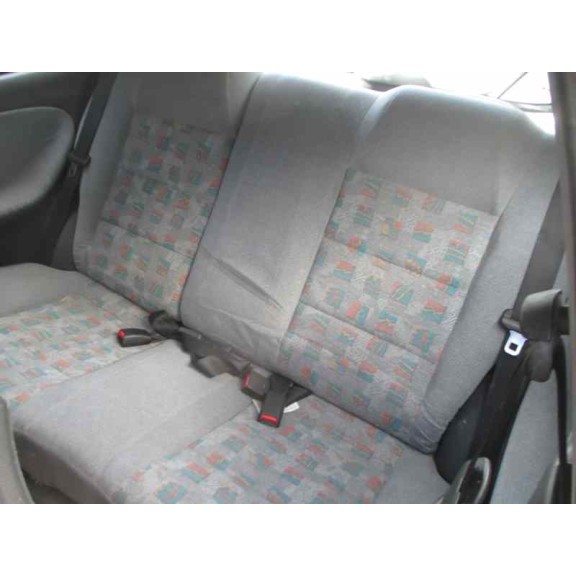 daewoo lanos del año 2000