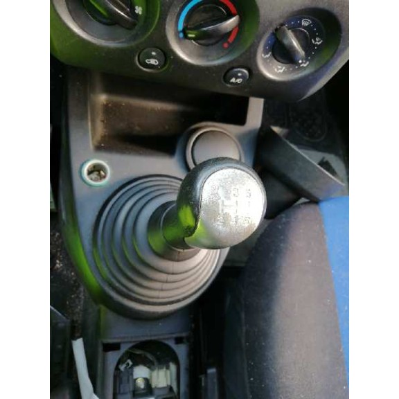 ford fiesta (cbk) del año 2003