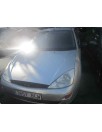 ford focus berlina (cak) del año 2000