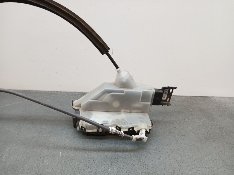 Recambio de cerradura puerta delantera derecha para toyota proace verso referencia OEM IAM 16943581 psa163433 6 pines