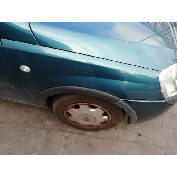 opel corsa c del año 2001