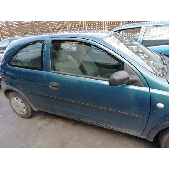 opel corsa c del año 2001