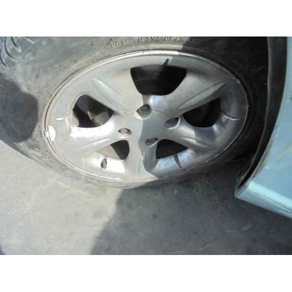 citroën xsara berlina del año 2004