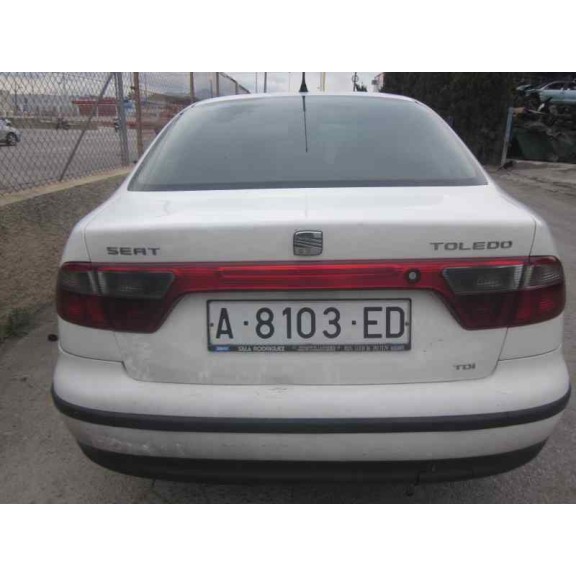 seat toledo (1m2) del año 1999