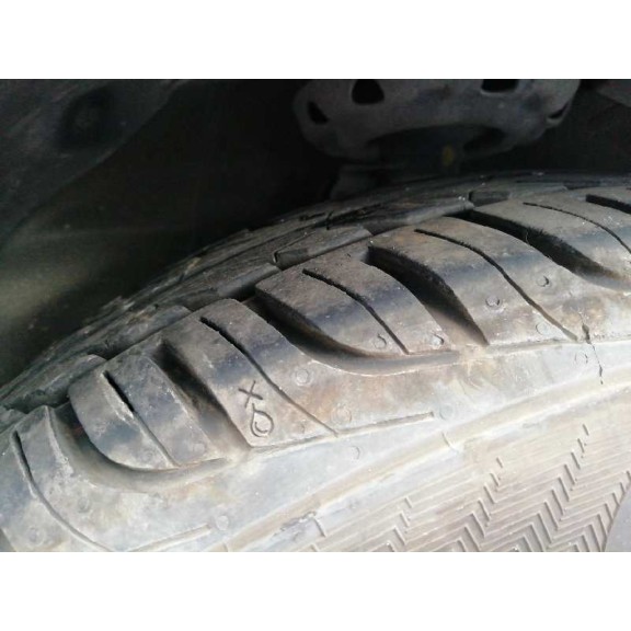 opel corsa c del año 2001