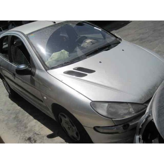 peugeot 206 berlina del año 2002