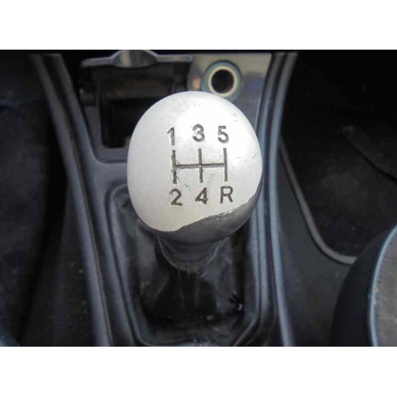 citroën xsara berlina del año 2004