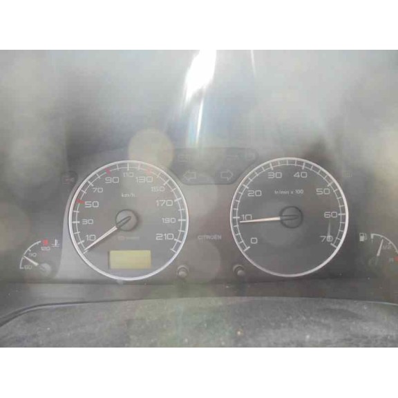 citroën xsara berlina del año 2004