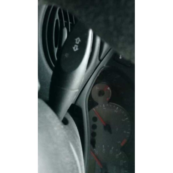 ford focus berlina (cak) del año 2003