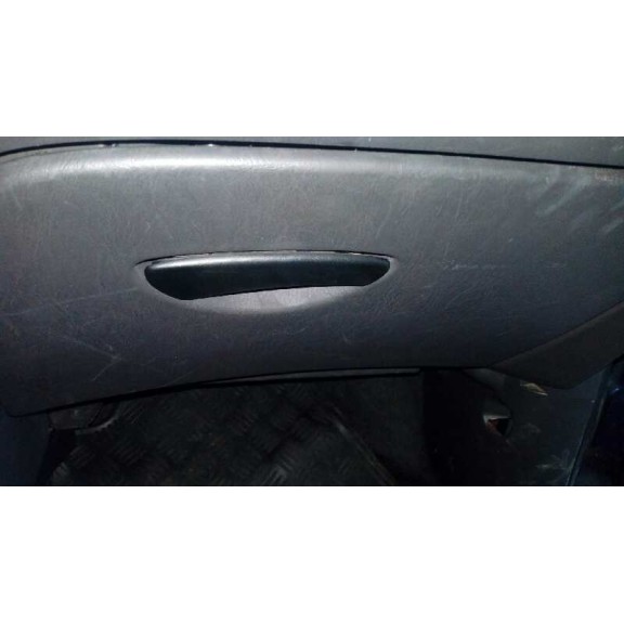 ford focus berlina (cak) del año 2003