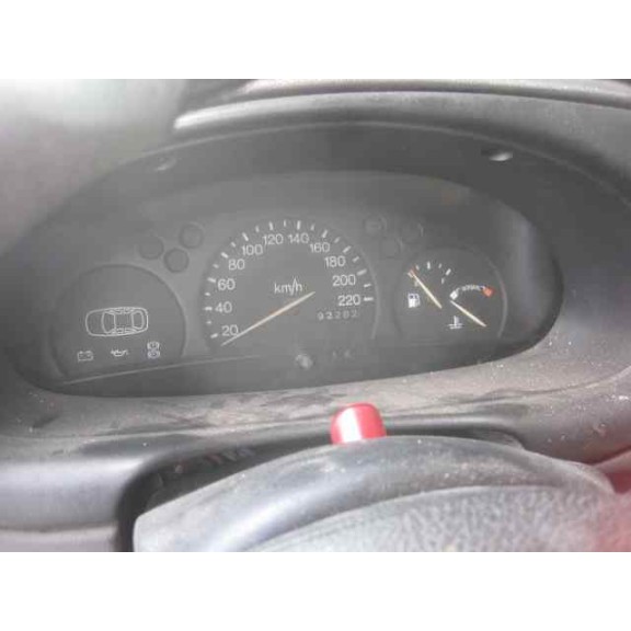 ford fiesta berlina del año 1996