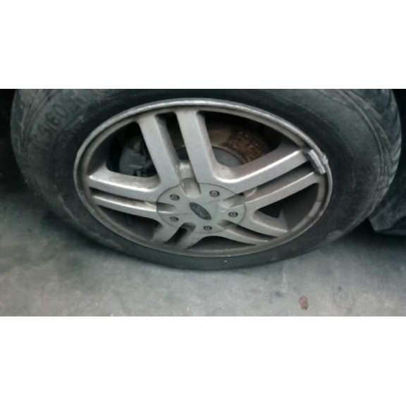 ford focus berlina (cak) del año 2003