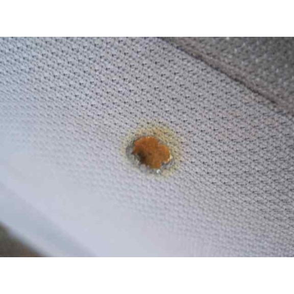 ford fiesta berlina del año 1996