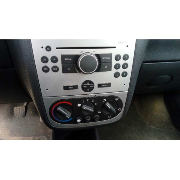 opel corsa c del año 2005