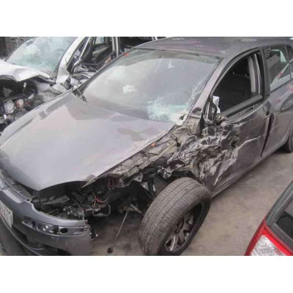 volkswagen golf v berlina (1k1) del año 2005