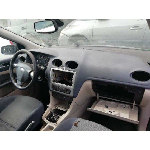ford focus berlina (cap) del año 2006