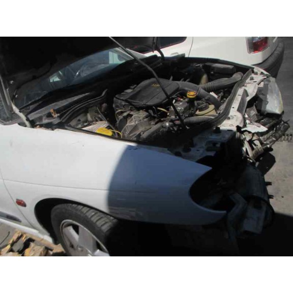 renault megane i fase 2 berlina (ba0) del año 2000