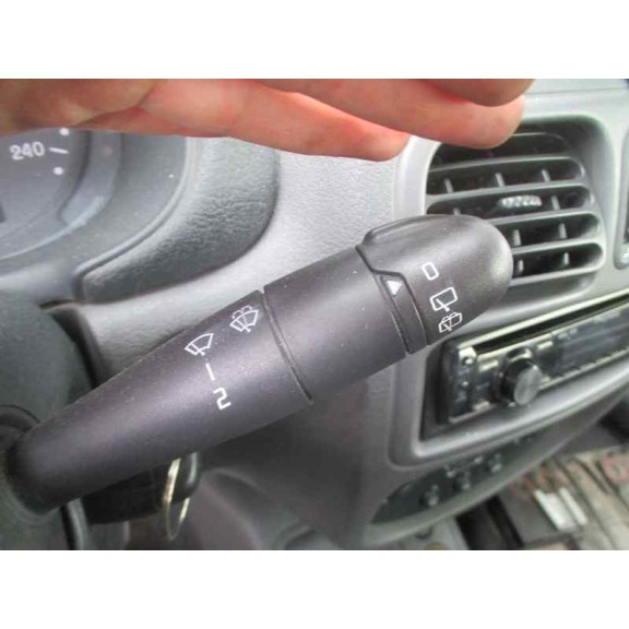 renault clio ii fase i (b/cbo) del año 1999