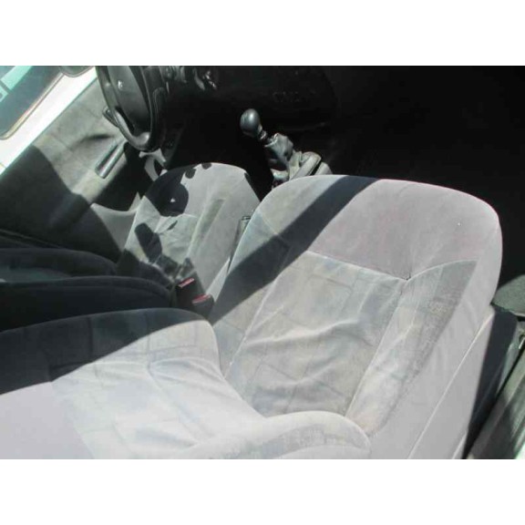 renault megane i fase 2 berlina (ba0) del año 2000