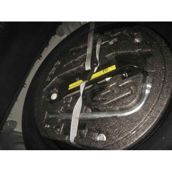 volkswagen golf v berlina (1k1) del año 2005