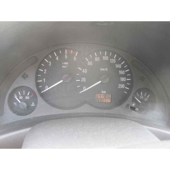 opel corsa c del año 2004