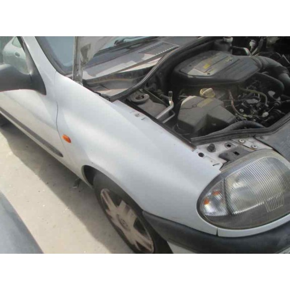 renault clio ii fase i (b/cbo) del año 1999