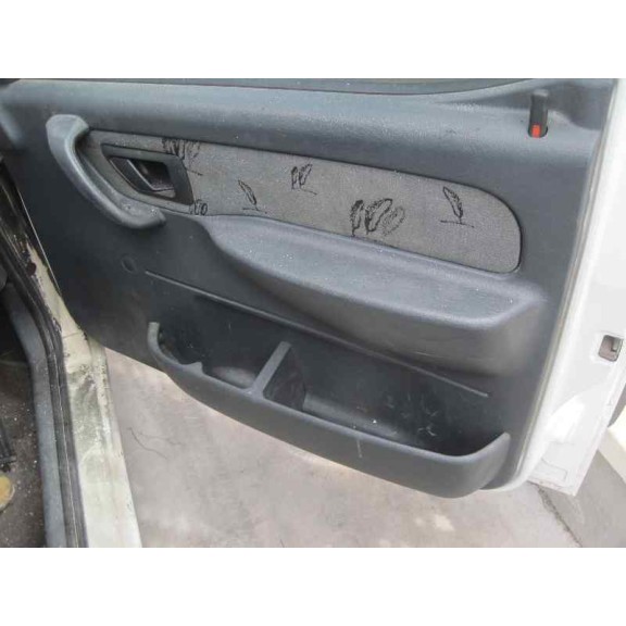 peugeot partner (s1) del año 2001