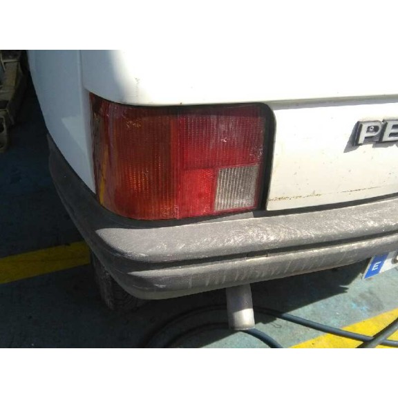 peugeot 205 berlina del año 1987