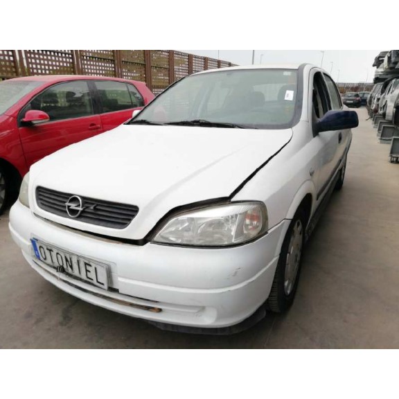 opel astra g berlina del año 2003