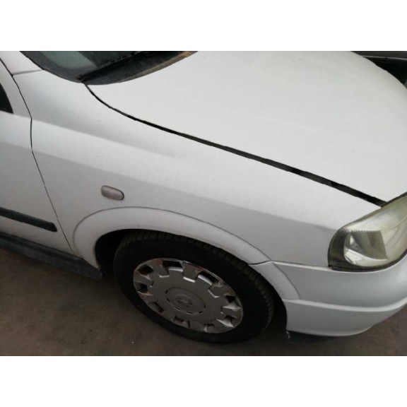 opel astra g berlina del año 2003