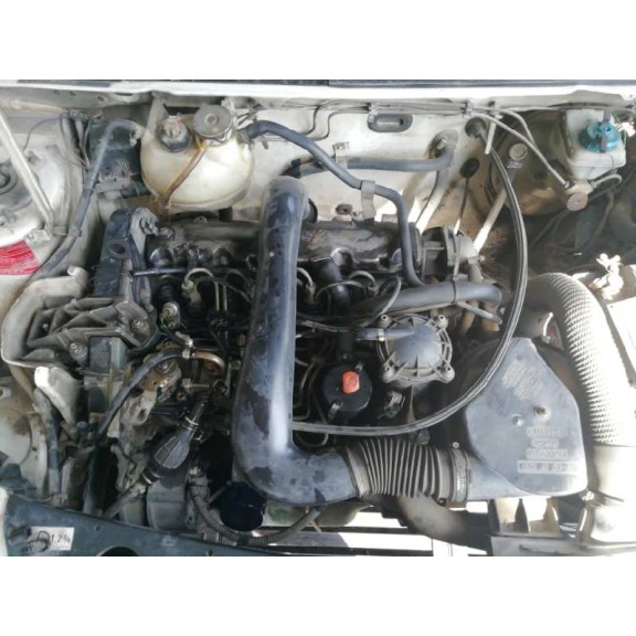 peugeot 205 berlina del año 1992