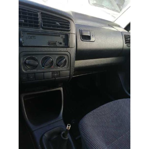 volkswagen golf iii berlina (1h1) del año 1996