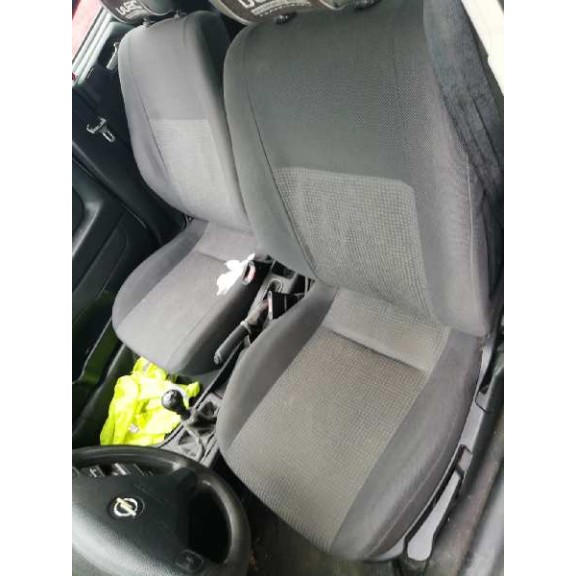 opel astra g berlina del año 2003