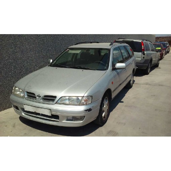 nissan primera berlina (p11) del año 1998