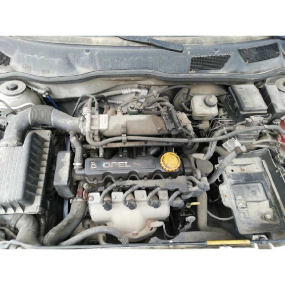 opel astra g berlina del año 2003