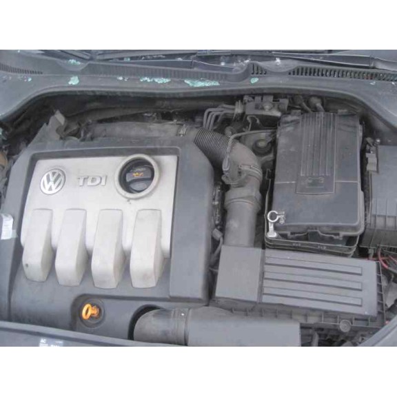 volkswagen golf v berlina (1k1) del año 2005