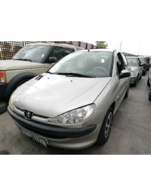 peugeot 206 berlina del año 2004