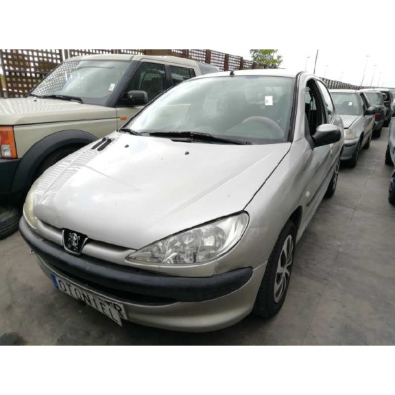 peugeot 206 berlina del año 2004